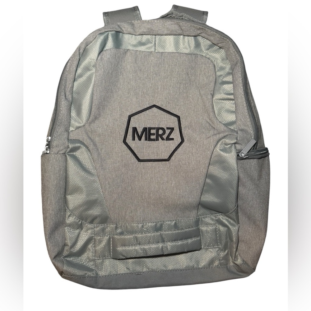 Leeds MERZ Gray Laptop Backpack